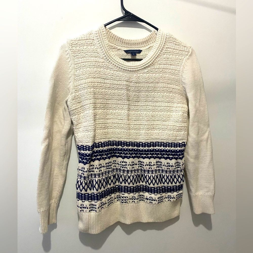 Tommy Hilfiger knit sweater